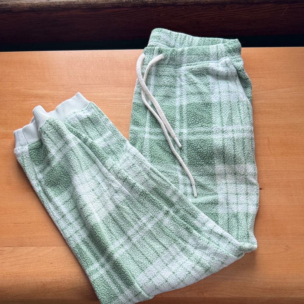Aerie fuzzy joggers